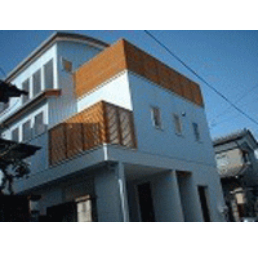 木造三階建住宅